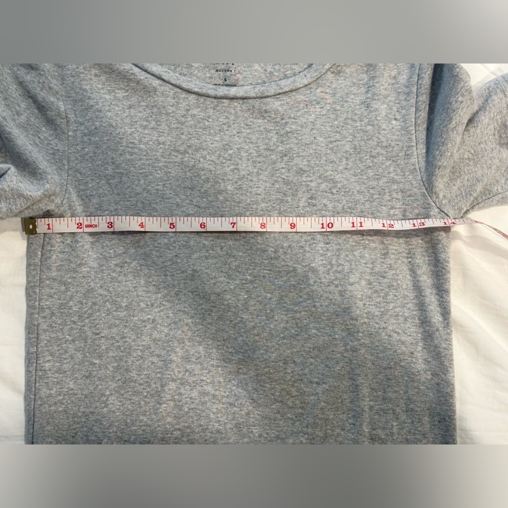 GAP Heather Gray Modern Tee - Short Sleeve - Picture 7 of 7
